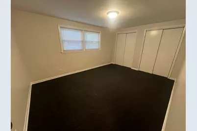 7832 S Cregier Avenue #2E, Chicago, IL 60649 - Photo 5