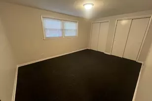 7832 S Cregier Ave, Chicago, IL 60649 - Photo 5