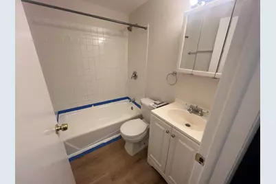 7832 S Cregier Avenue #2E, Chicago, IL 60649 - Photo 9