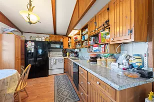 17629 Harter Rd, Maple Park, IL 60151 - Photo 5
