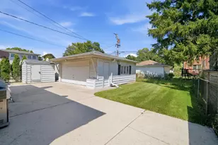 [Address not provided], Morton Grove, IL 60053 - Photo 27