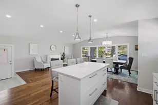 [Address not provided], Morton Grove, IL 60053 - Photo 11