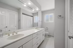 [Address not provided], Morton Grove, IL 60053 - Photo 17