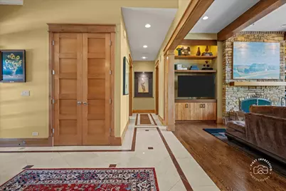 39W973 Crosscreek Lane, Saint Charles, IL 60175 - Photo 7