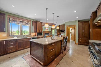 39W973 Crosscreek Lane, Saint Charles, IL 60175 - Photo 17