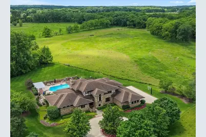 39W973 Crosscreek Lane, Saint Charles, IL 60175 - Photo 3