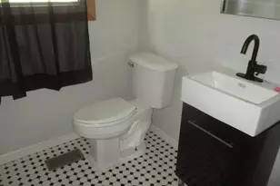 810 Centennial Dr, Champaign, IL 61821 - Photo 7