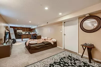 9043 Skokie Boulevard, Skokie, IL 60077 - Photo 11