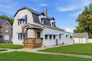 709 S 2nd St, Oregon, IL 61061 - Photo 1