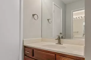 834 Swallow St, Deerfield, IL 60015 - Photo 19