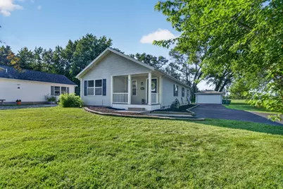 1238 E North Street, Coal City, IL 60416 - Photo 1