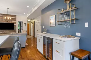 210 W Eugenie St, Chicago, IL 60614 - Photo 7