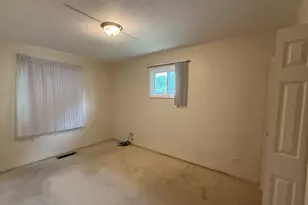 1374 Forest Pl, Calumet City, IL 60409 - Photo 9