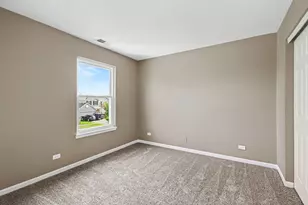 1057 Rosefield Ln, Aurora, IL 60504 - Photo 17
