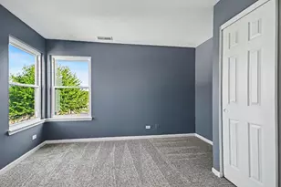 1057 Rosefield Ln, Aurora, IL 60504 - Photo 13