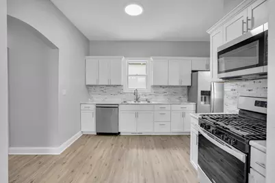 1428 Victoria Avenue, North Chicago, IL 60064 - Photo 13