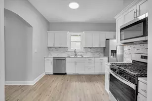 1428 Victoria Ave, North Chicago, IL 60064 - Photo 13