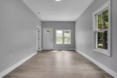 1428 Victoria Avenue, North Chicago, IL 60064 - Photo 5