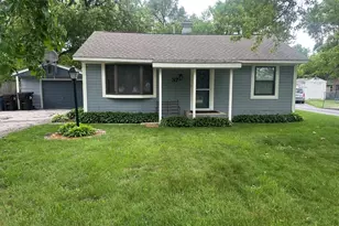37 S Heather Dr, Crystal Lake, IL 60014 - Photo 13