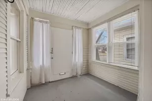 5359 W Berenice Ave, Chicago, IL 60641 - Photo 5