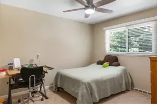 1124 Crane Dr, Sleepy Hollow, IL 60118 - Photo 13
