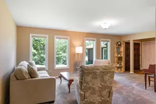 1124 Crane Dr, Sleepy Hollow, IL 60118 - Photo 5