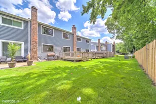 411 Hickory Dr, Wheeling, IL 60090 - Photo 35