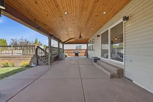26326 W Silver Stream Dr, Channahon, IL 60410 - Photo 5