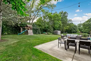 8448 Clynderven Rd, Burr Ridge, IL 60527 - Photo 23