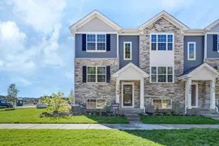 1279 Foxglove Dr, Bartlett, IL 60103 - Photo 1