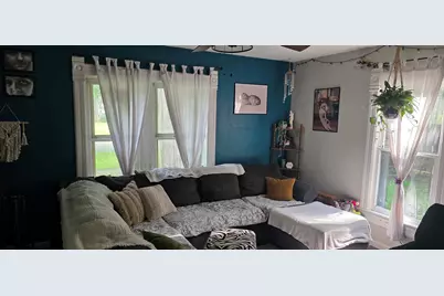 102 W 8th Street, Hammond, IL 61929 - Photo 9