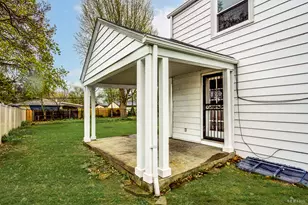 1115 Campbell Ave, Chicago Heights, IL 60411 - Photo 3