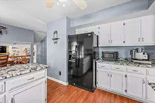 2639 Berkshire Dr, Geneva, IL 60134 - Photo 7
