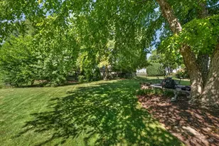 2639 Berkshire Dr, Geneva, IL 60134 - Photo 5