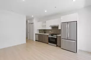 948 W Sunnyside Ave, Chicago, IL 60640 - Photo 3