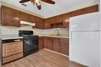 526 Laurel Avenue, Romeoville, IL 60446 - Photo 7