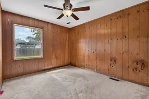 526 Laurel Ave, Romeoville, IL 60446 - Photo 13