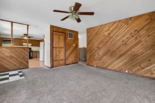 526 Laurel Ave, Romeoville, IL 60446 - Photo 5