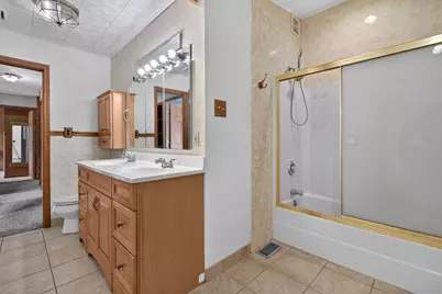 526 Laurel Avenue, Romeoville, IL 60446 - Photo 15