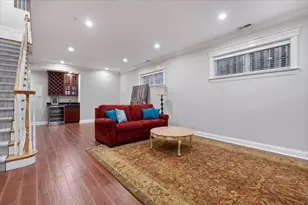 1925 W Berenice Ave, Chicago, IL 60613 - Photo 33