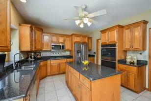 3940 Highknob Cir, Naperville, IL 60564 - Photo 3
