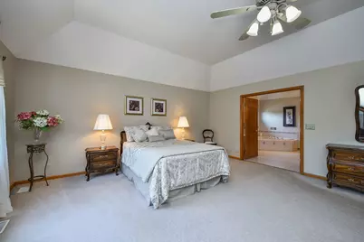 3940 Highknob Circle, Naperville, IL 60564 - Photo 19