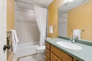 901 Kenton Rd, Deerfield, IL 60015 - Photo 23