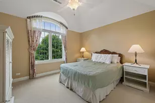 901 Kenton Rd, Deerfield, IL 60015 - Photo 21