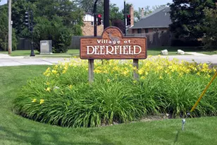 901 Kenton Rd, Deerfield, IL 60015 - Photo 39