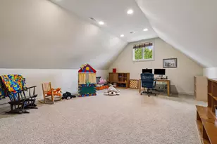 901 Kenton Rd, Deerfield, IL 60015 - Photo 27