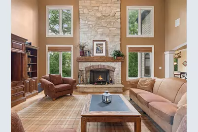 901 Kenton Road, Deerfield, IL 60015 - Photo 5