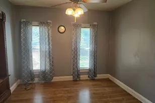 653 Whitley Ave, Joliet, IL 60433 - Photo 3
