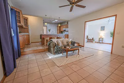 336 E 1st Street, El Paso, IL 61738 - Photo 7