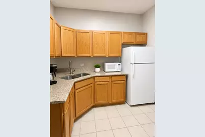 6150 N Milwaukee Avenue #2C, Chicago, IL 60646 - Photo 3